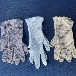 Vintage crocheted ladies gloves (3 pairs). , these look new